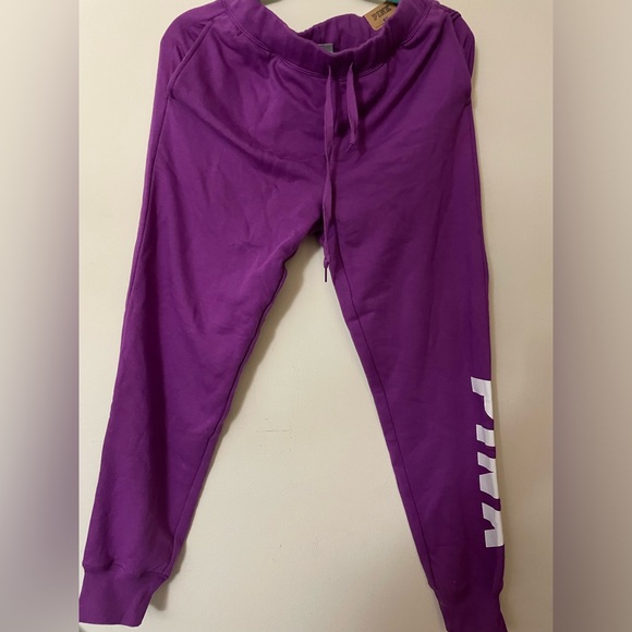 PINK Victoria's Secret Pants - Brand new with tags pink skinny jogger